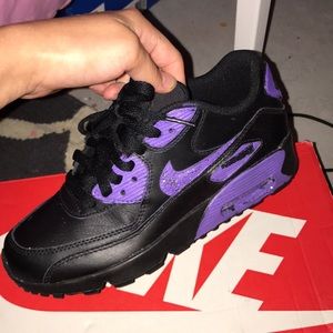 Black and purple Air max